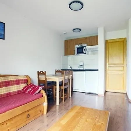 Hameau De Balestas Mp 18 Germ